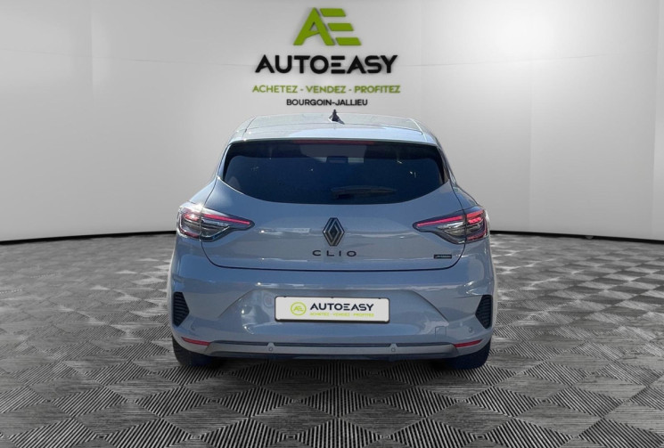 Renault Clio V / 1.6 E-TECH / 145 CH / ESPRIT ALPINE