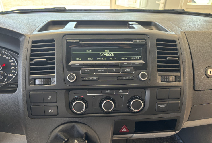 Volkswagen Transporter T5 Phase 2 4-MOTION  2.0 BITDI 180 / KIT DISTRIBUTION NEUF / SUIVI VOLKSWAGEN
