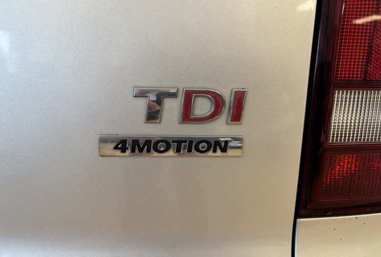 Volkswagen Transporter T5 Phase 2 4-MOTION  2.0 BITDI 180 / KIT DISTRIBUTION NEUF / SUIVI VOLKSWAGEN