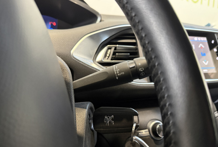 Peugeot 308 1.5 BlueHDi 100ch Active Business
