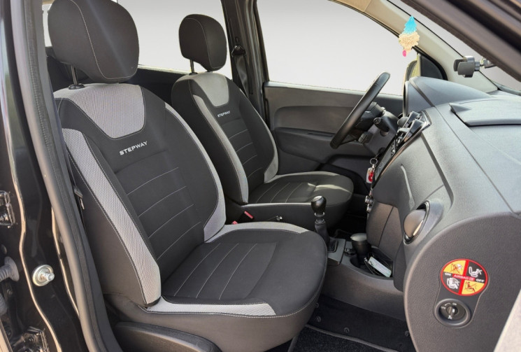 Dacia Lodgy STEPWAY 1.5 DCI 110 CH 7 PLACES / ENTRETIEN A JOUR
