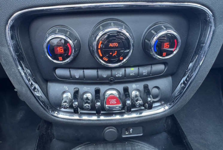 Mini Clubman 3 (F54) Clubman One 1.5 i 12V 102CH CANONBURY / SUIVI MINI