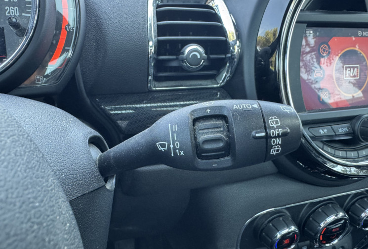 Mini Clubman 3 (F54) Clubman One 1.5 i 12V 102CH CANONBURY / SUIVI MINI