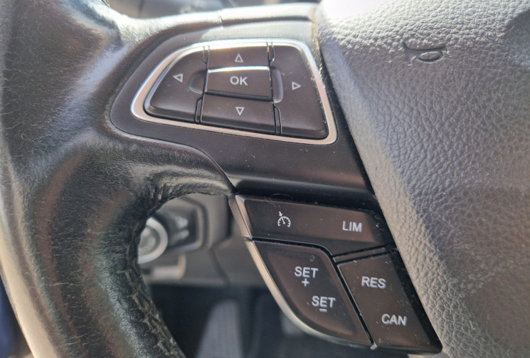 Ford Focus  1.0 ECOBOOST 125 TITANIUM - ETHANOL