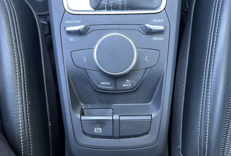 Audi Q2 1.6 TDI S-Tronic7 116 cv Boîte auto S-LINE