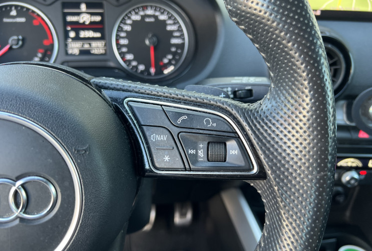Audi Q2 1.6 TDI S-Tronic7 116 cv Boîte auto S-LINE