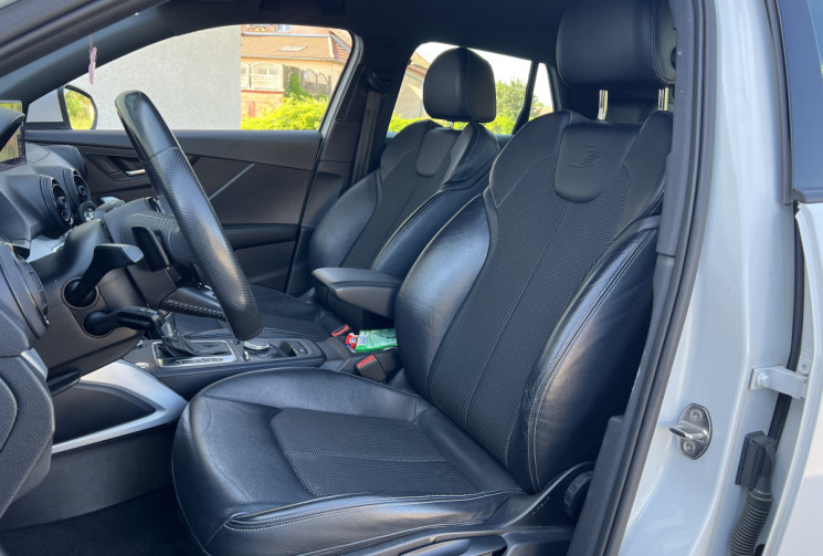 Audi Q2 1.6 TDI S-Tronic7 116 cv Boîte auto S-LINE