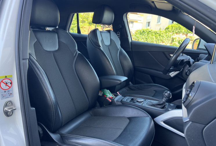 Audi Q2 1.6 TDI S-Tronic7 116 cv Boîte auto S-LINE