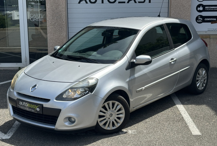 Renault Clio III 1.2 16v 75ch Expression 3p