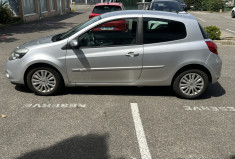 Renault Clio III 1.2 16v 75ch Expression 3p