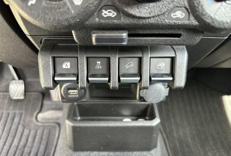 Suzuki Jimny AllGrip Pro 1.5 VVT 4WD 102 CV PRIVILEGE + OPTIONS