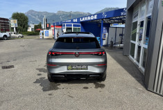 Volkswagen T-Roc 1.5 eTSI 150 Mild Hybrid DSG7 R-line
