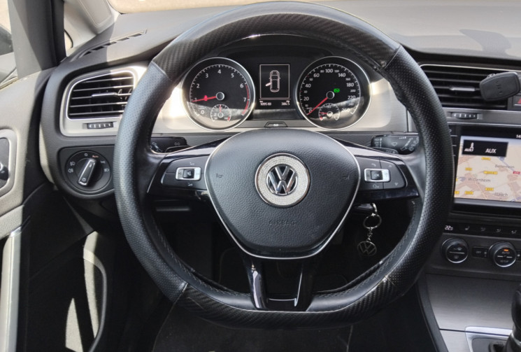 Volkswagen Golf VII Confortline 122ch 1.4 TSI Bluemotion - Siège Chauffants