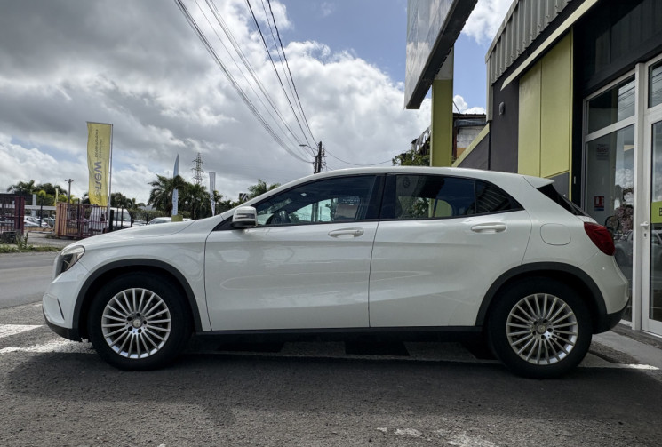 Mercedes GLA 180 1.5 CDi 16V 109 cv