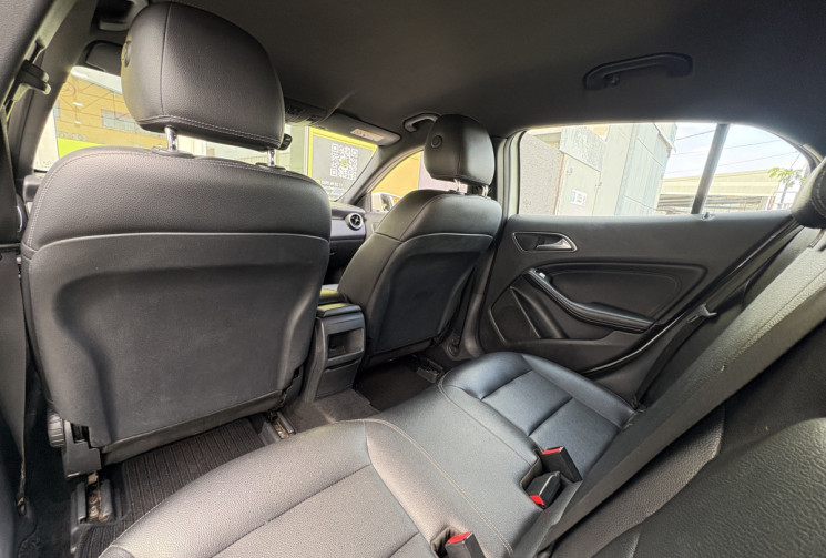 Mercedes GLA 180 1.5 CDi 16V 109 cv