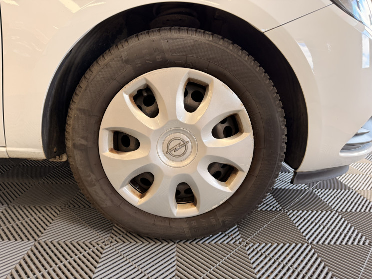 Opel Corsa 5 Portes 1.4 i 16V 90 ACTIVE 
