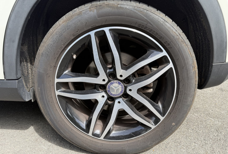 Mercedes GLA 250 SENSATION 7G-DCT