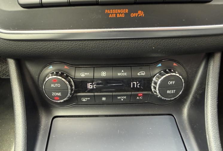 Mercedes GLA 250 SENSATION 7G-DCT