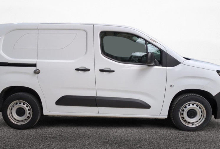 Peugeot Partner FOURGON STANDARD 650 1.5 BLUE HDI 100 PREMIUM TVA