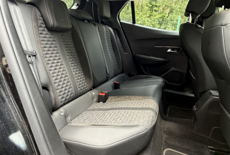 Peugeot 2008 1.5 BLUEHDI 130 ROADTRIP EAT8 * ENTRETIEN A JOUR * CT OK * GARANTIE 6 MOIS
