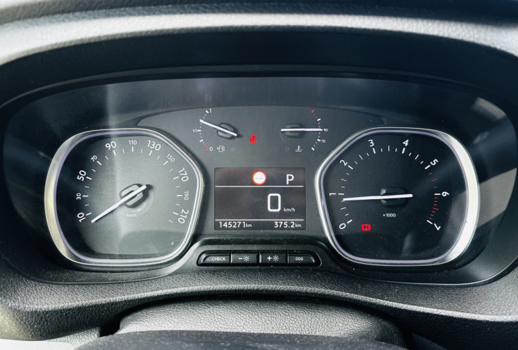 Peugeot Expert Fg Standard 2.0 BlueHDi 180ch