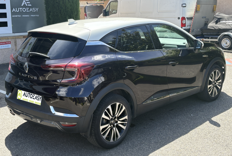 Renault Captur 1.3 TCe 155 ch Initial Paris EDC  /1 ère main / suivi complet 