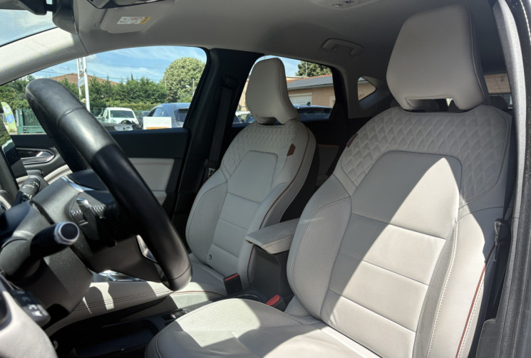 Renault Captur 1.3 TCe 155 ch Initial Paris EDC / 1ière main / suivi Renault