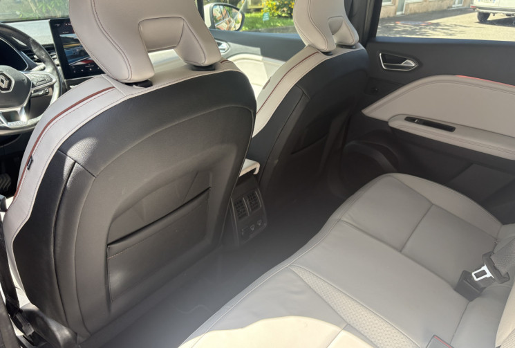 Renault Captur 1.3 TCe 155 ch Initial Paris EDC  /1 ère main / suivi complet 