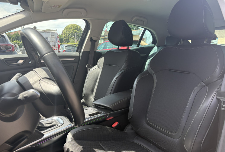 Renault Megane 1.5 dCi 115 ch EDC Bose / HUD / 1ière main  / Suivi Renault 100%