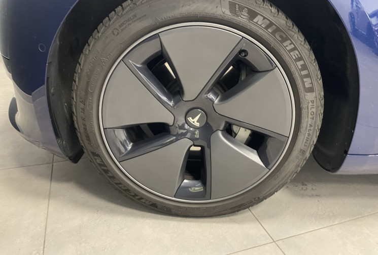 Tesla Model 3 281ch Standard - 2022 - Toit Panoramique - Suivi complet - Première m