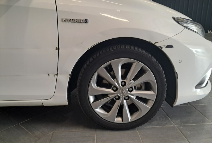 Toyota Auris Touring Sports 1.8 Hybride 136h  Exécutive - Phase 2 - SUIVI TOYOTA COMPL