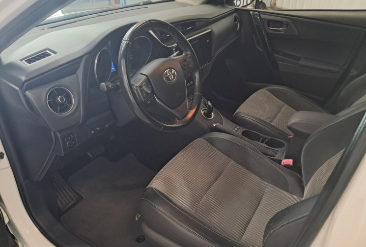 Toyota AURIS 1.8 Hybride 136h Touring Sports Exécutive - Phase 2 - SUIVI TOYOTA COMPLET - REVISEE -