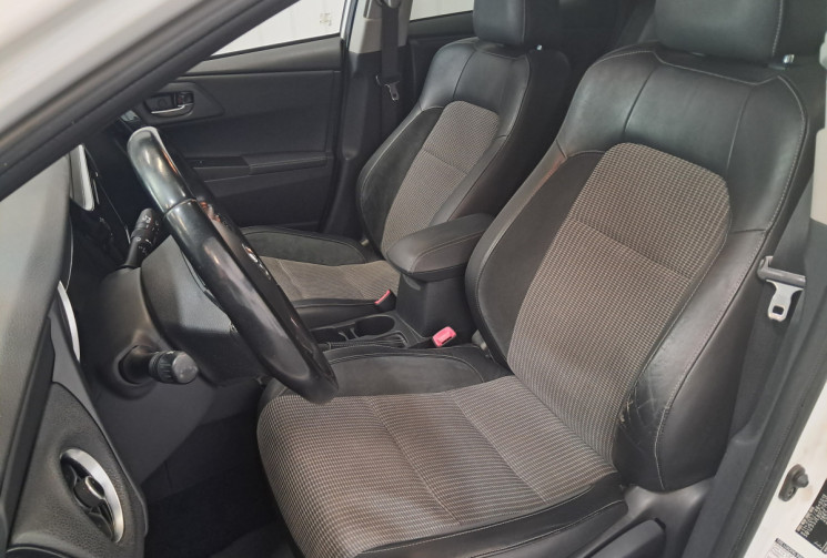 Toyota AURIS 1.8 Hybride 136h Touring Sports Exécutive - Phase 2 - SUIVI TOYOTA COMPLET - REVISEE -