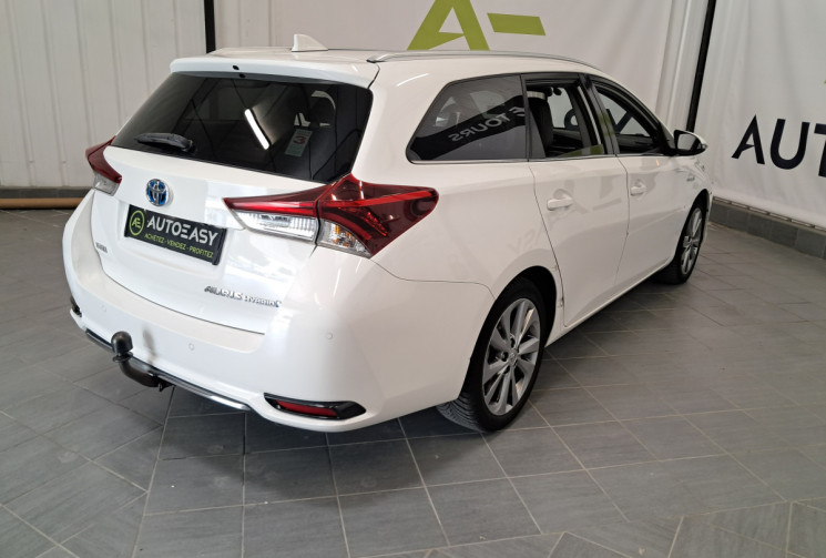 Toyota AURIS 1.8 Hybride 136h Touring Sports Exécutive - Phase 2 - SUIVI TOYOTA COMPLET - REVISEE -
