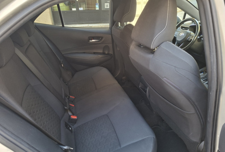 Toyota Corolla 1.8 VVT-i HYBRID 122 DYNAMIC BOITE AUTO