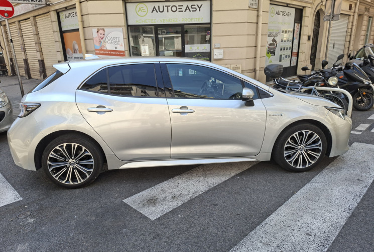 Toyota Corolla 1.8 VVT-i HYBRID 122 DYNAMIC BOITE AUTO