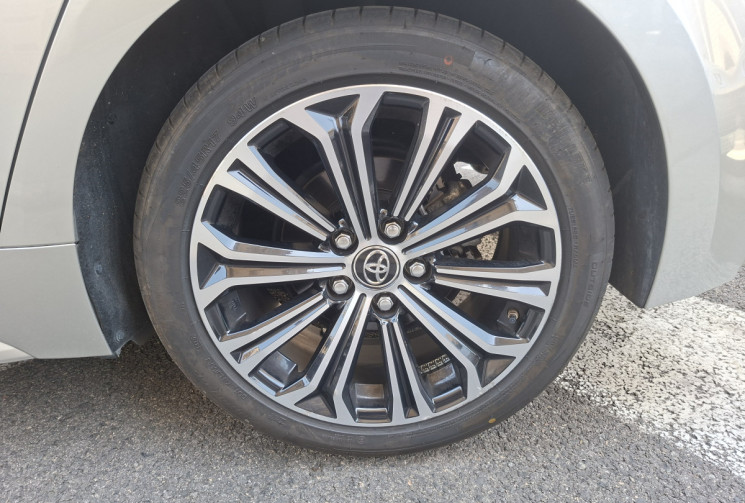 Toyota Corolla 1.8 VVT-i HYBRID 122 DYNAMIC BOITE AUTO