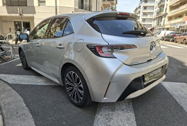 Toyota Corolla 1.8 VVT-i HYBRID 122 DYNAMIC BOITE AUTO