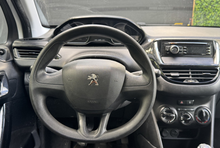 Peugeot 208   I Phase 2 5 Portes 1.6 Blue HDI