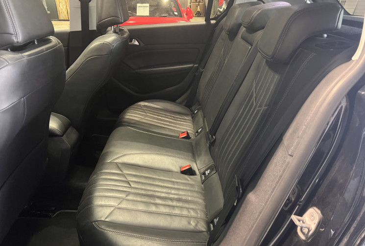 Peugeot 308 2.0 BlueHDI 150 CH FELINE EAT6