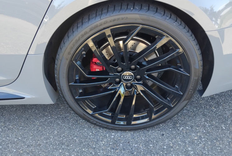 Audi RS4 Avant Quattro 2.9 V6 TFSI - 450 cv - Facelift - Suivi Audi - FR