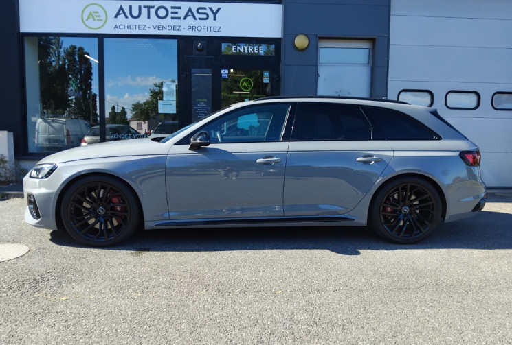 Audi RS4 Avant Quattro 2.9 V6 TFSI - 450 cv - Facelift - Suivi Audi - FR