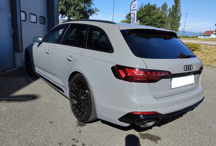 Audi RS4 Avant Quattro 2.9 V6 TFSI - 450 cv - Facelift - Suivi Audi - FR