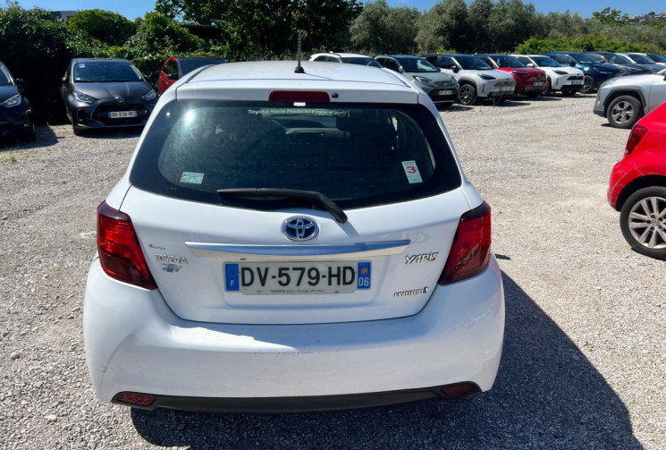 Toyota Yaris Yaris HSD 100h Dynamic 5p