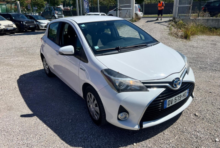 Toyota Yaris Yaris HSD 100h Dynamic 5p