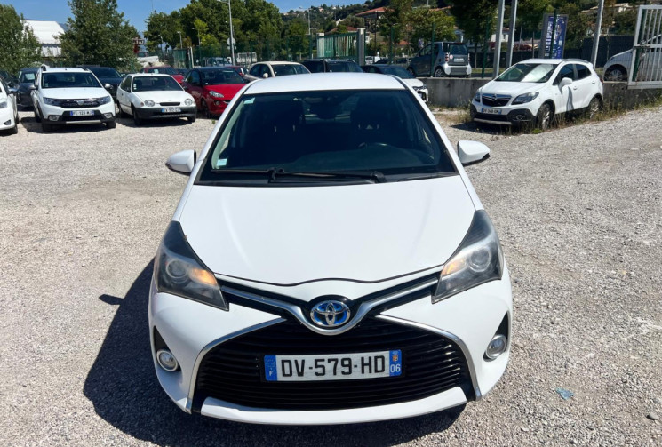 Toyota Yaris Yaris HSD 100h Dynamic 5p