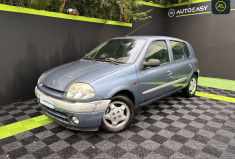 Renault Clio  II 5 Portes 1.4i 16V 98cv