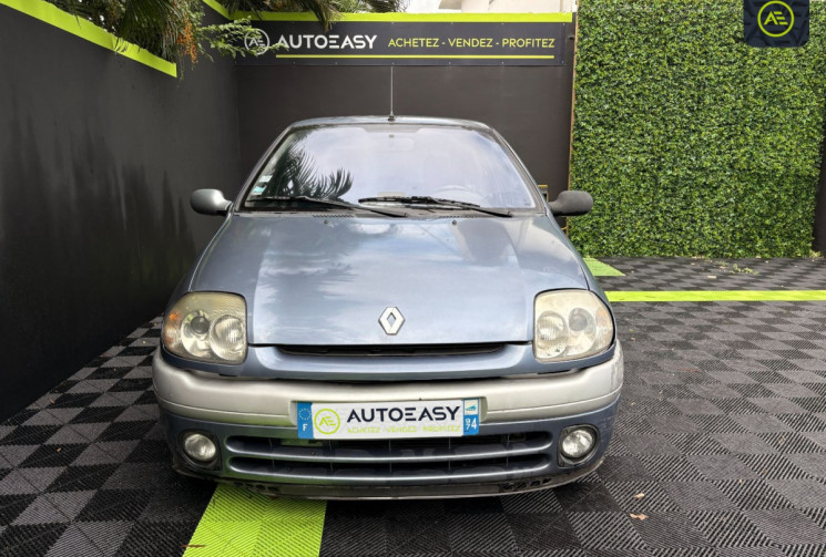 Renault Clio  II 5 Portes 1.4i 16V 98cv