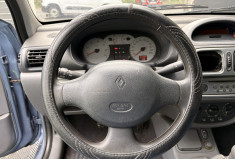 Renault Clio  II 5 Portes 1.4i 16V 98cv