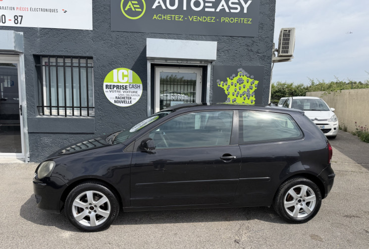 Volkswagen Polo 1.4 TDI 70 CONFORT / CLIM / JANTES ALU / TOIT OUVRANT / REVISEE / GARANTIE